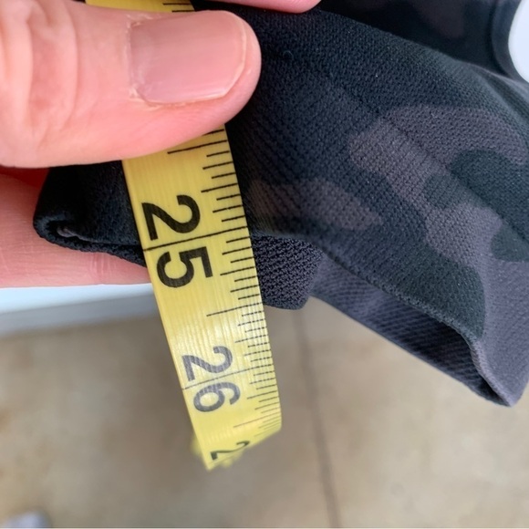 Spanx Camo Leggings Size XL - Picture 4 of 8